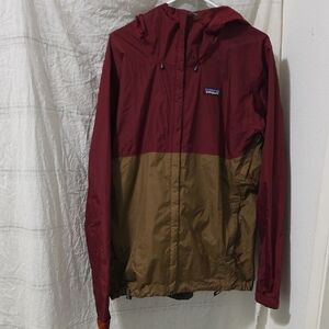 Patagonia Men's Two-Tone Raincoat